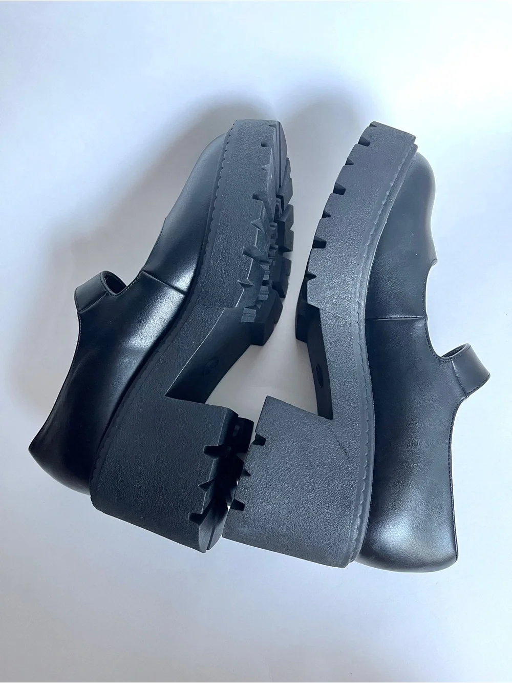 Madden Girl Black Platform Mary Janes US 6.5 EU 37.5 Goth Chunky Lug Soles Heels